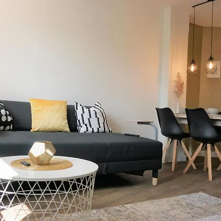 Goldrausch - Glanzvolle In Am Lutherplatz Apartment *